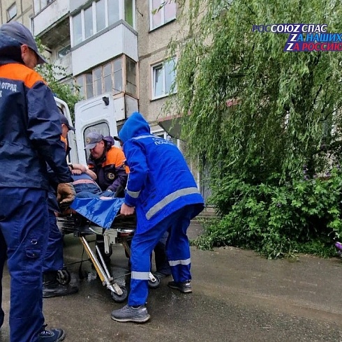 13 июля спасатели дежурного подразделения поисково-спасательного отряда г. Южно-Сахалинска 8 раз выезжали для отработки поступающих сообщений