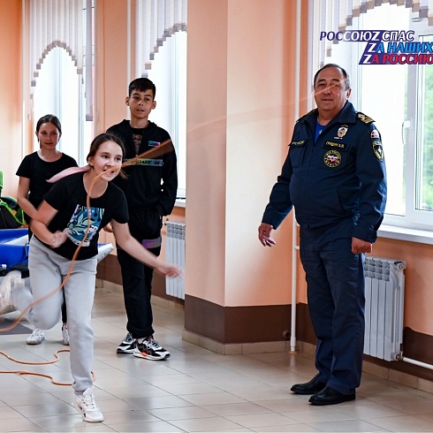 12 июля в школе села Углезаводска состоялось интеллектуально-познавательные соревнования «День безопасности»